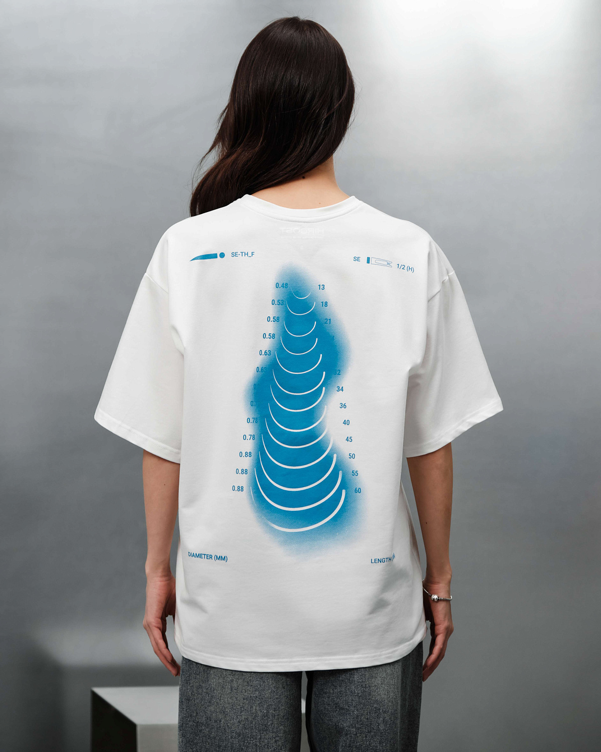 Футболка На игле (XL, Белый)